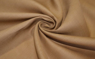 Tessuto in puro lino colore beige naturale, ideale per creare una borsa mare fai da te resistente.